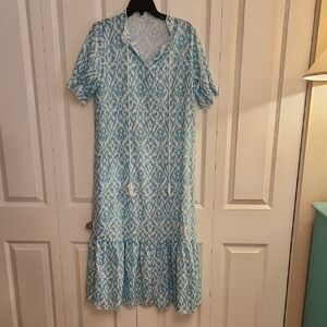 Elegant Blue Patterned Maxi Dress